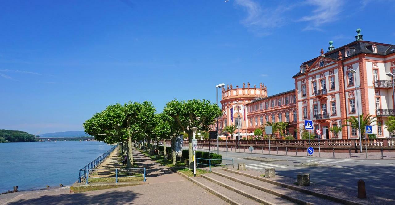Tinytwice Hotel Wiesbaden Dış mekan fotoğraf